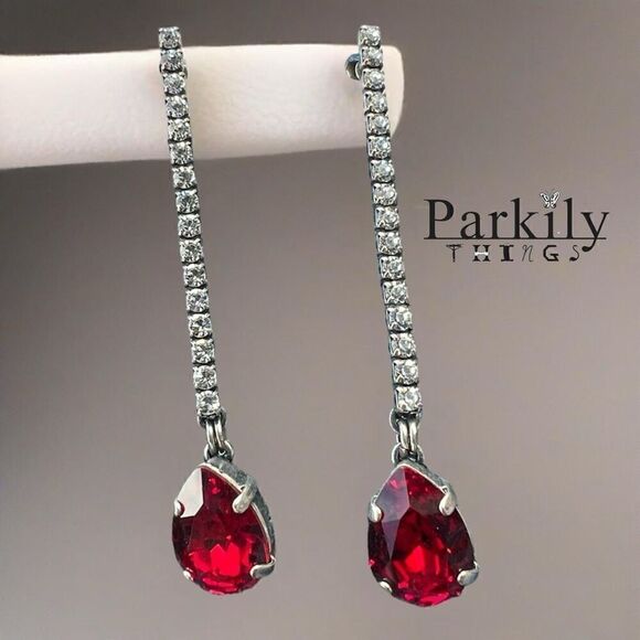Handcrafted post earrings with red and clear Swarovski crystal - Picture 1 of 7